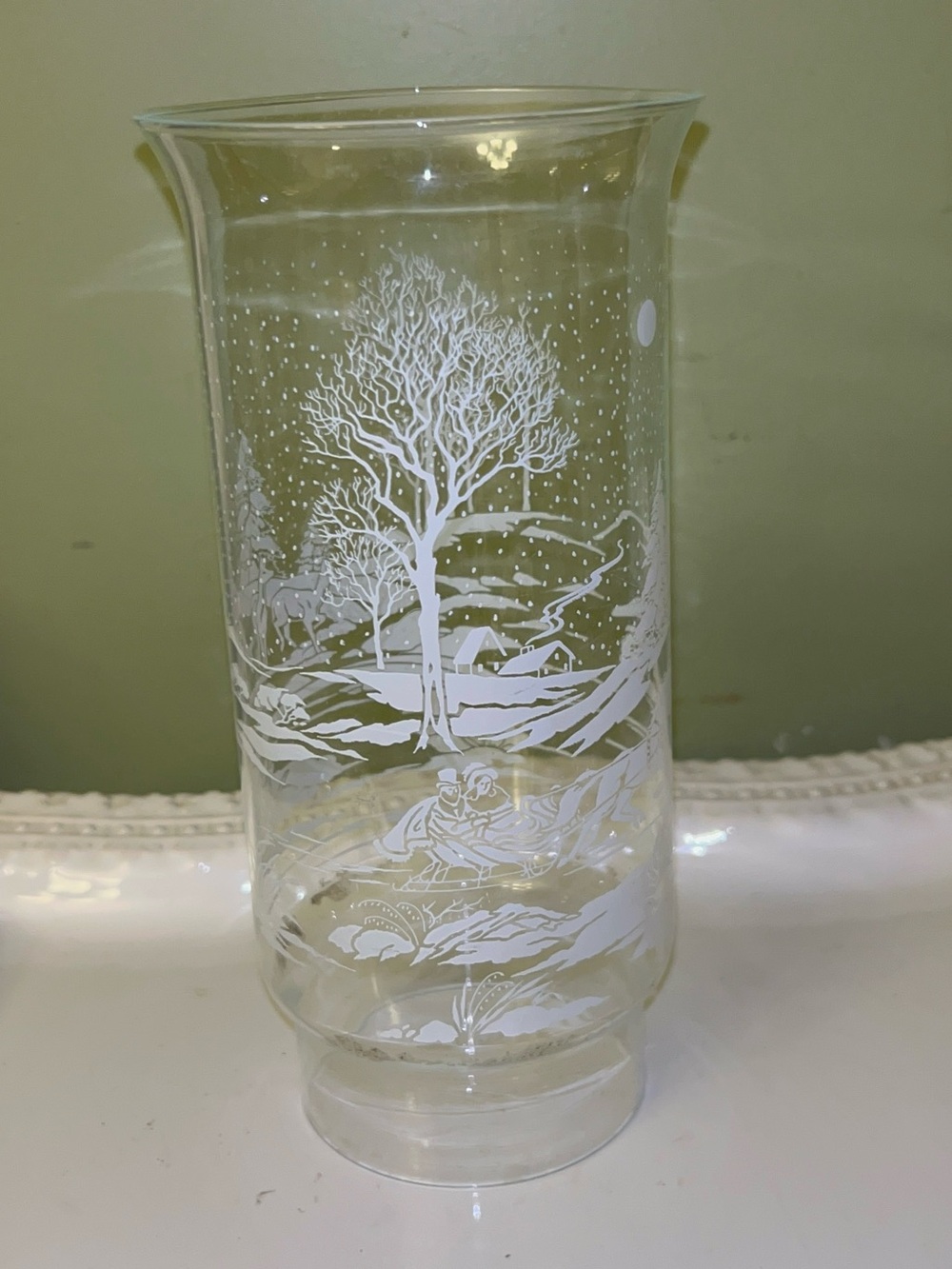 Clear Glass Winter Scene Hurricane/Chimney Lamp Shade